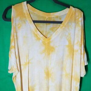 LIVI Active Tie Dye Top Yellow Lane Bryant White Size 18/20 Lane Bryant Active
